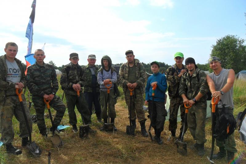 Трое в одной воронке