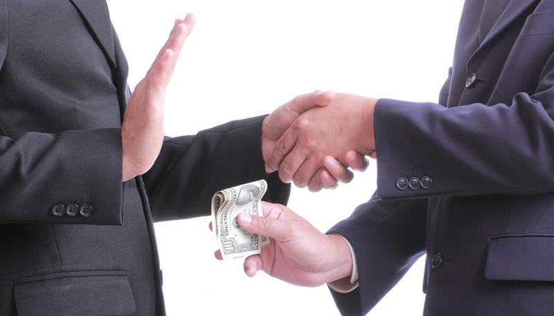 В Свердловской области оценили эффективность работы по предотвращению возникновения конфликта интересов на госслужбе