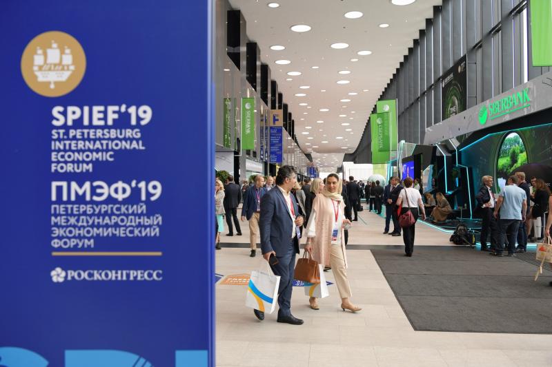 Губернатор Свердловской области Евгений Куйвашев подвел итоги работы делегации региона на площадке ПМЭФ-2019