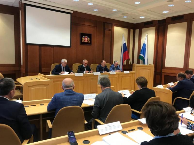 Девять договоров о реализации нацпроекта «Производительность труда»