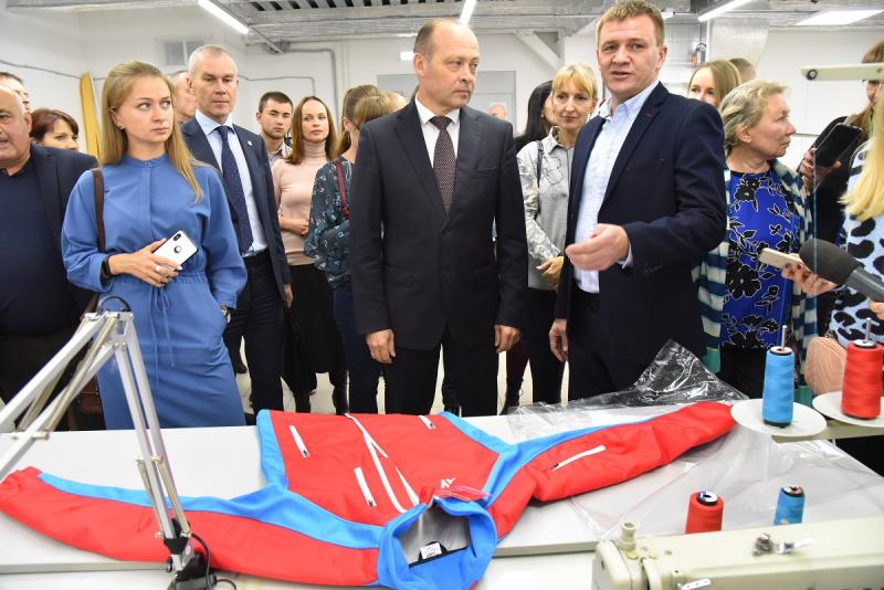 Областную спортивную одежду - в международную торговую сеть