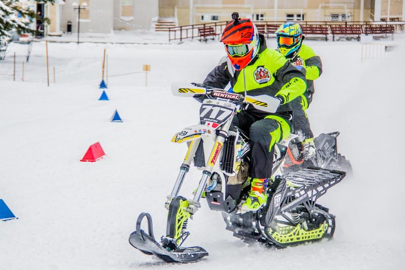 Всемирная мотоциклетная федерация высоко оценила готовность комплекса горы Белая к проведению Кубка Европы по сноубайк-кроссу