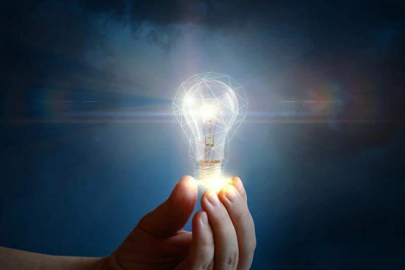 Восстановление электроснабжения в пострадавших от штормового ветра населенных пунктах - на особом контроле МинЖКХ