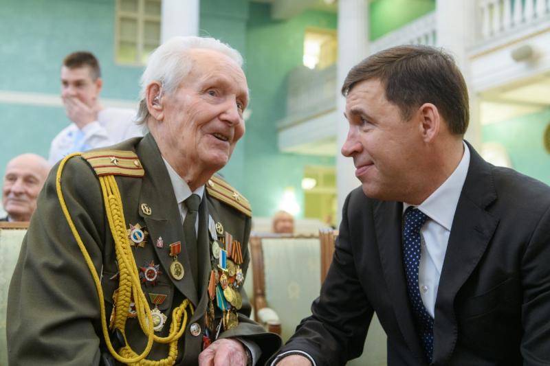 «Всегда чувствуем ваше плечо»