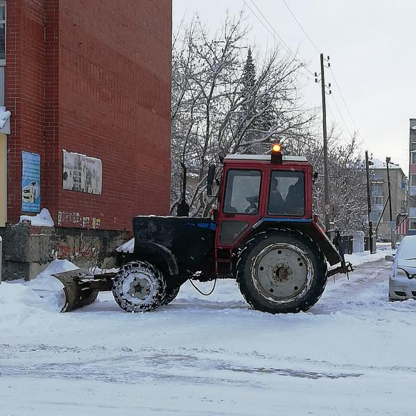 А снег идет…
