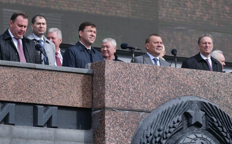 Юрий Борисов и Евгений Куйвашев в Нижнем Тагиле поздравили уральцев с Днем танкиста и 100-летием отечественного танкостроения