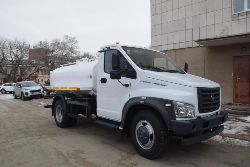 Достойная смена