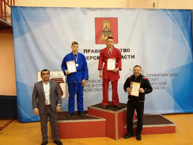 Предновогоднее золото