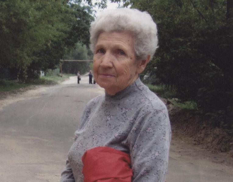 Женщина, которая живет