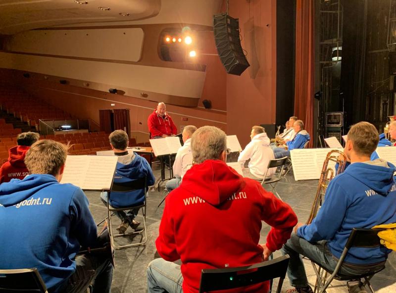 Перепись на рабочих местах: мобильные бригады помогают свердловчанам принять участие в исследовании