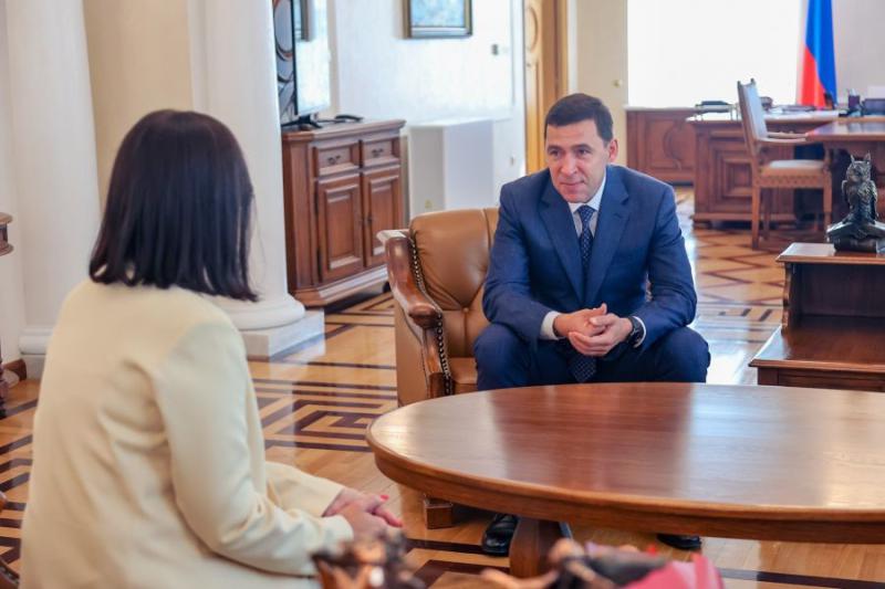 Член ЦИК России Людмила Маркина на встрече с Евгением Куйвашевым отметила высокий уровень организации избирательного процесса в Свердловской области