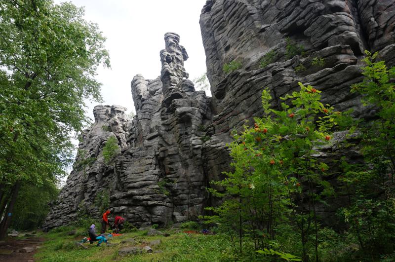 «Семь братьев»