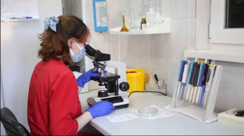 Медики напомнили свердловчанам, как избежать кишечных инфекций во время летних каникул