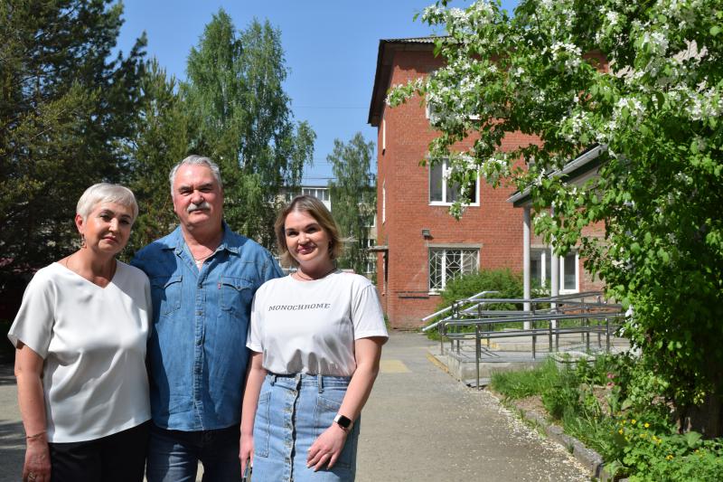 Папа, мама, я — медицинская семья!