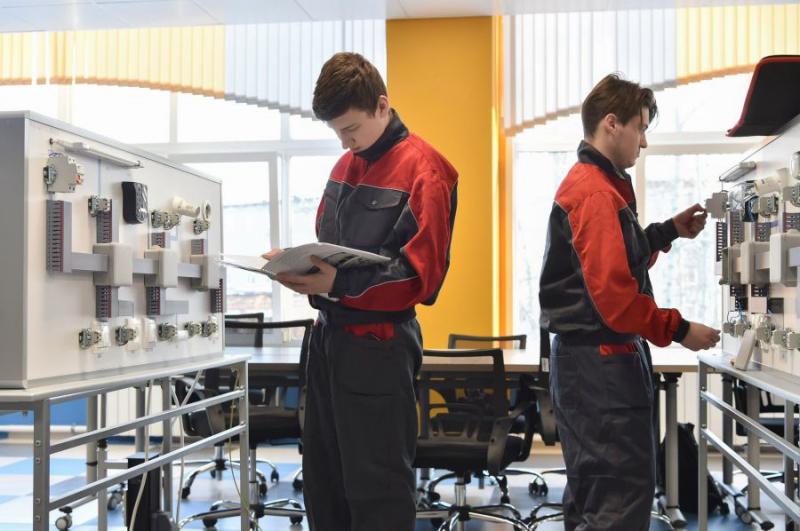 Кластер по подготовке специалистов горного дела и металлургии создадут на базе кировградского филиала колледжа имени Ползунова в 2024 году