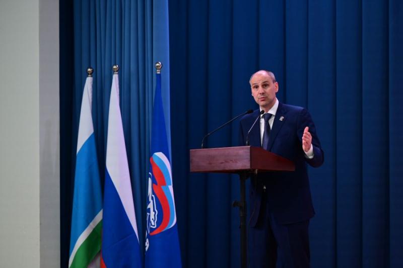 Денис Паслер избран секретарём регионального отделения партии «Единая Россия»