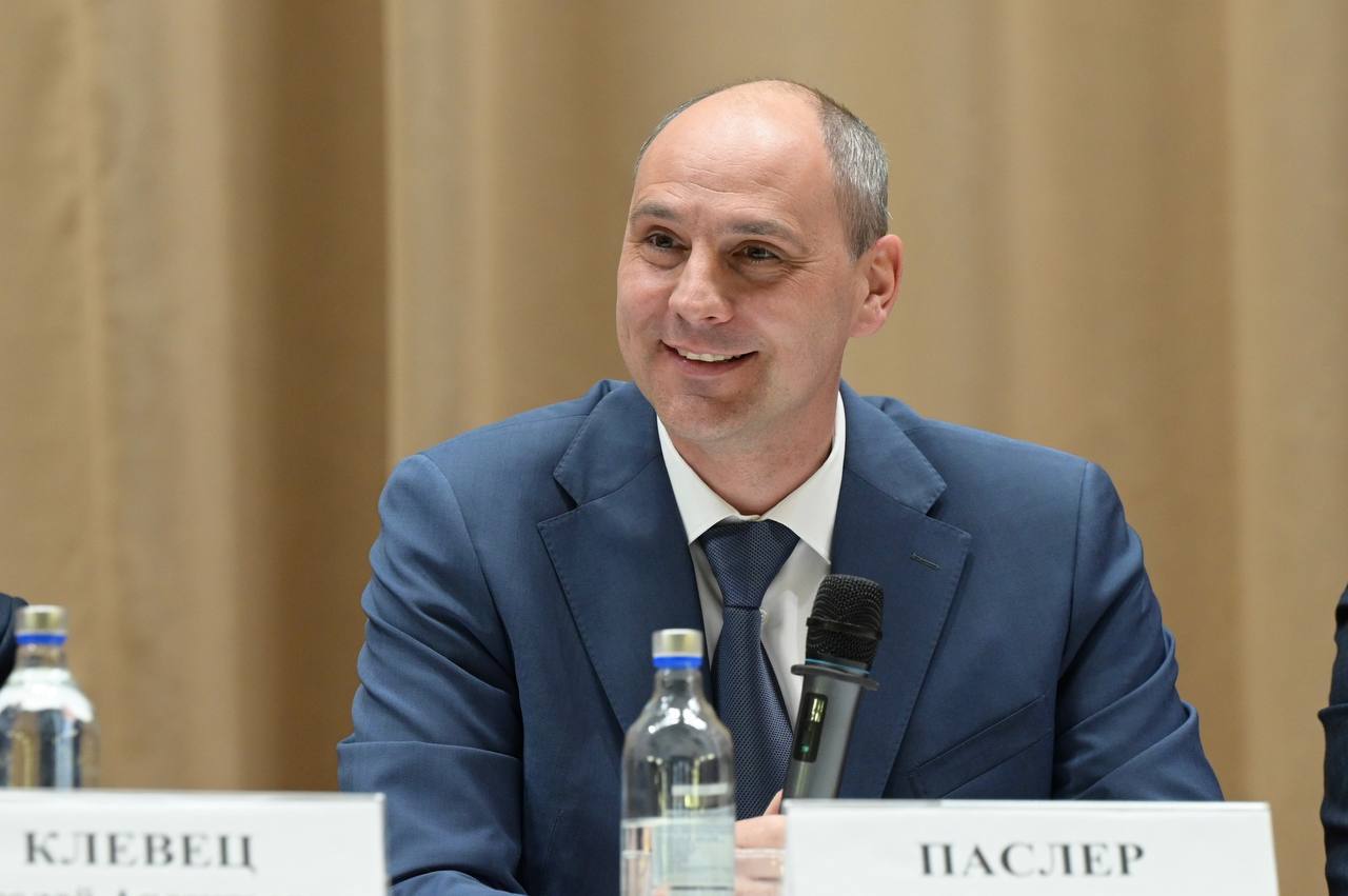 Денис Паслер рассказал о перспективах развития сферы АПК на встрече с сельхозпроизводителями в Ирбите