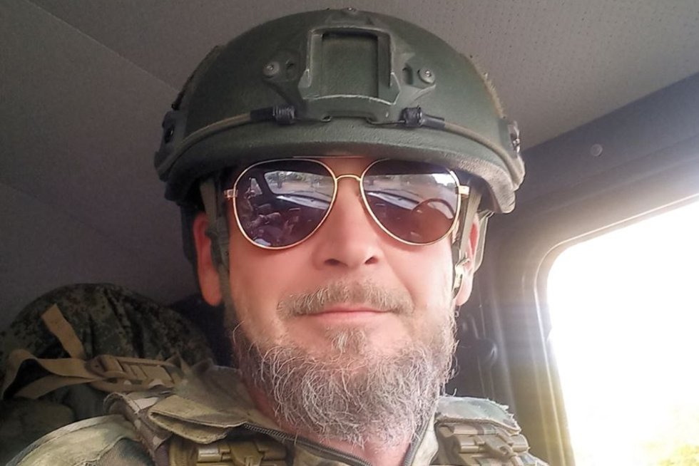 Династия обязывает: известный врач предпочел карьере кровь и пот на передовой