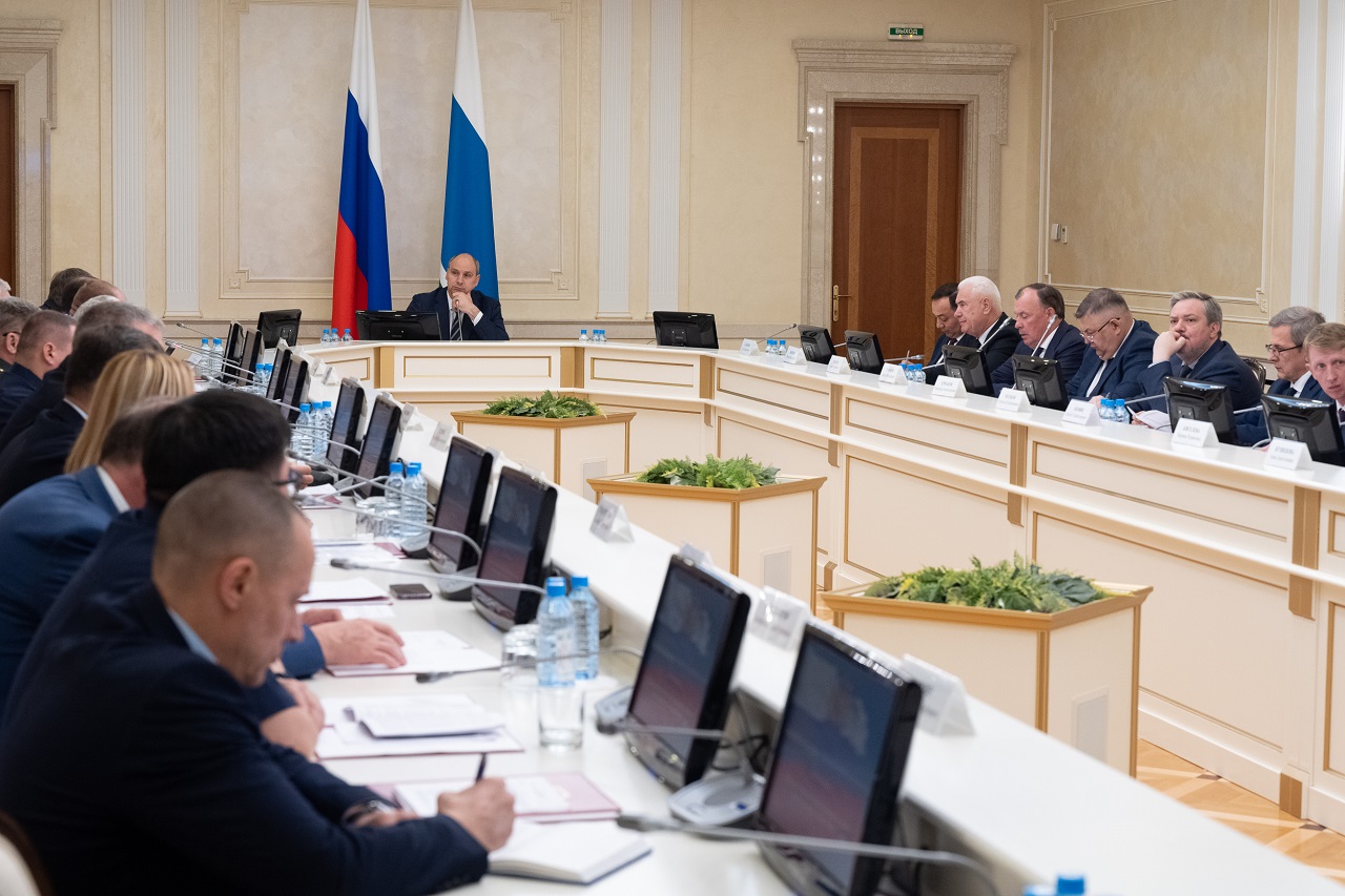 Денис Паслер заявил об опережающих темпах подготовки Свердловской области к отопительному сезону