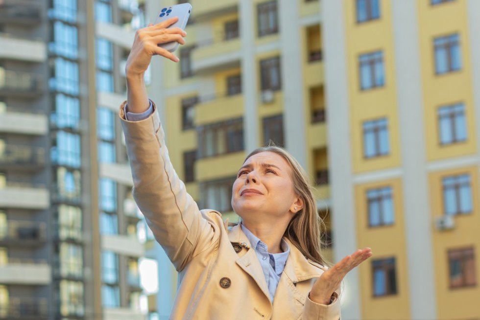 Что делать, когда телефон превратился в кирпич