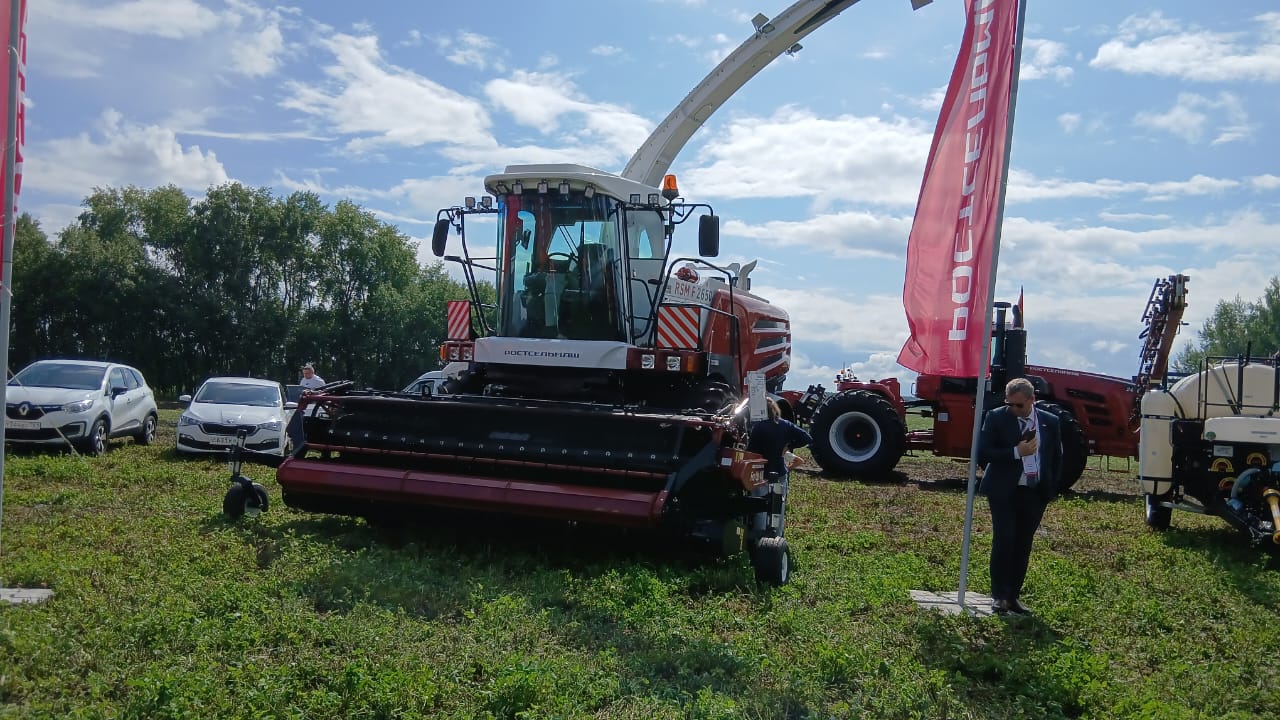 Пора в поля! В Свердловской области прошла выставка-форум «День поля-2025»