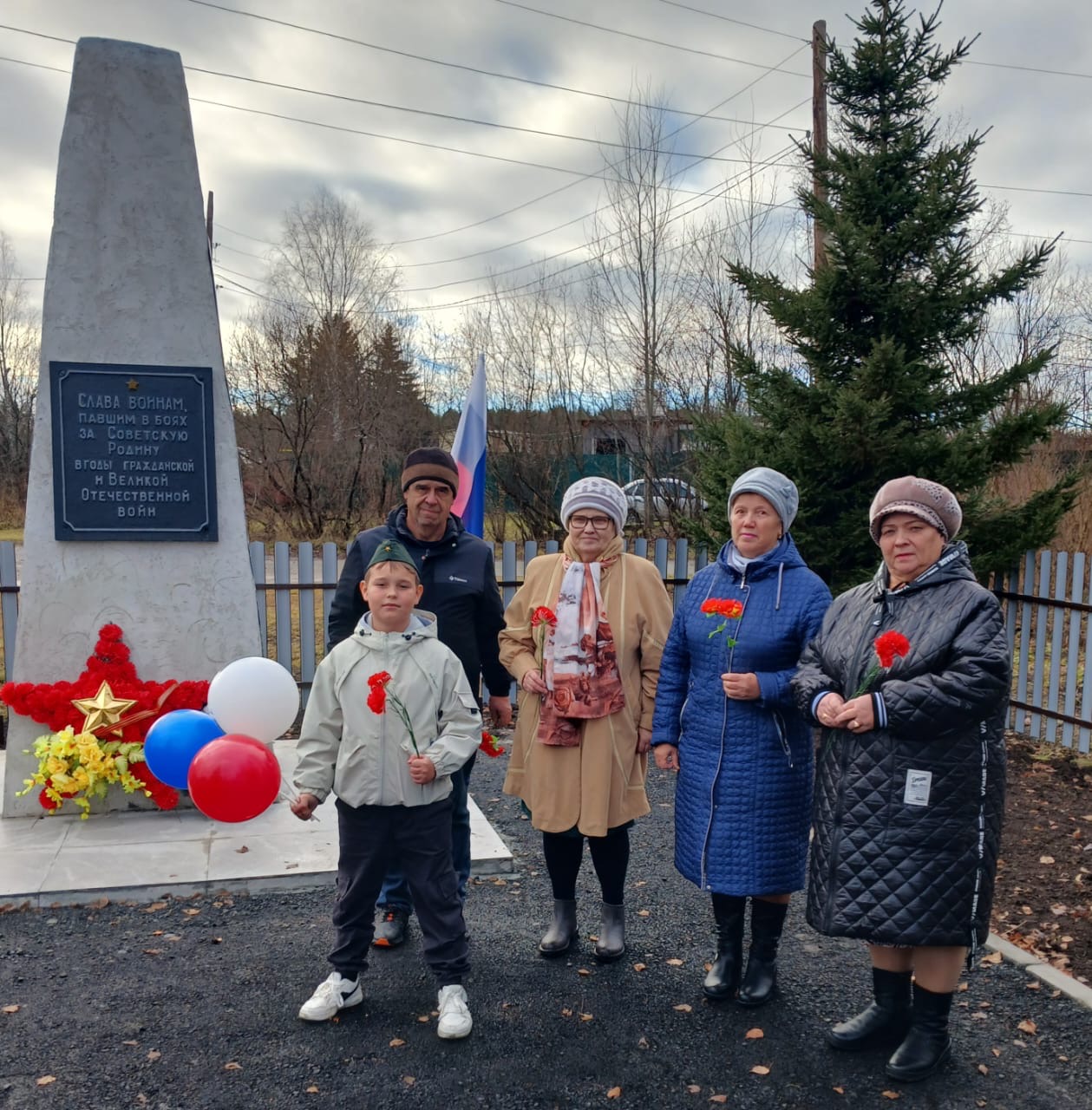В Невьянском муниципальном округе продолжается ремонт сельских мемориалов 